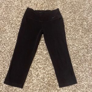 Nike Dri-Fit Capri Leggings